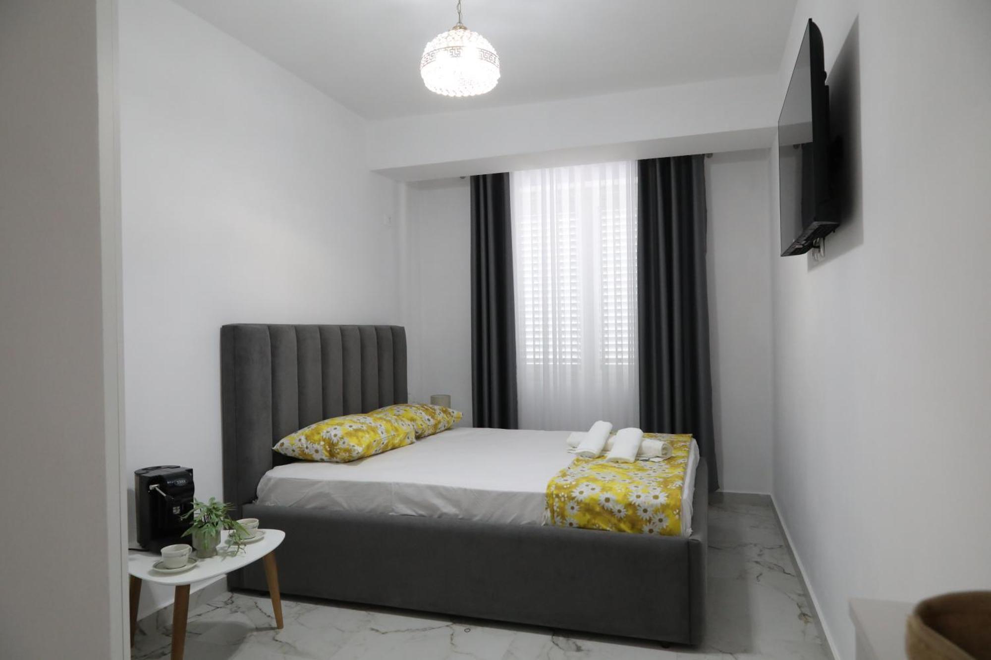 Rozafa Guest Room Center Shkoder Exterior photo